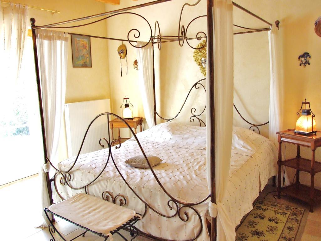 Ennordres Chambres D'Hotes Les Chatelains الغرفة الصورة